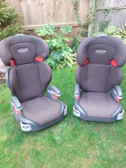 Photo of free X2 Graco car seats (Hevingham NR10) #1