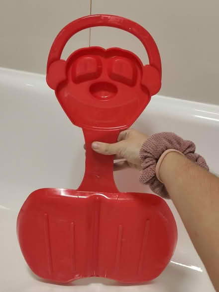 Photo of free Plastic sled (Surrey Quays Station SE16) #2