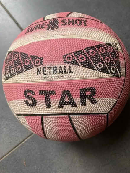 Photo of free Netball official size and weight (Berkhamsted HP4) #1