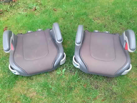 Photo of free X2 Graco car seats (Hevingham NR10) #2