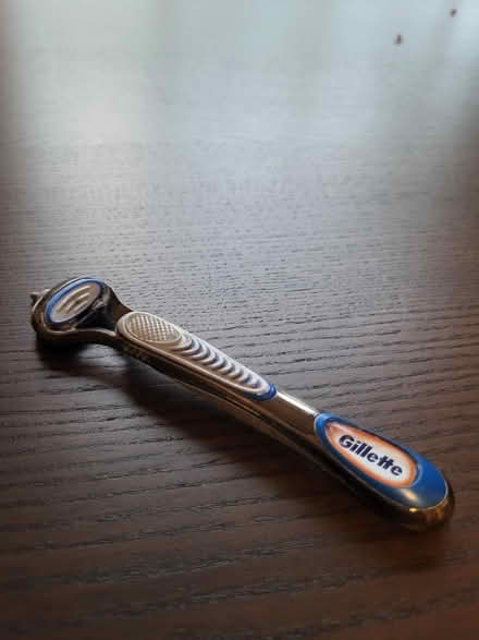 Photo of free Gillette razor handle (Kennington SE11) #1
