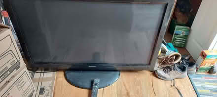 Photo of free panasonic TX-P46S20B 46" tv with original remote (Penrith CA11) #1