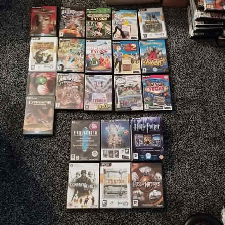 Photo of free Job lot of of PC games inc C&C, FF, Diner Flo, SimCity, etc (Doncaster DN1) #1