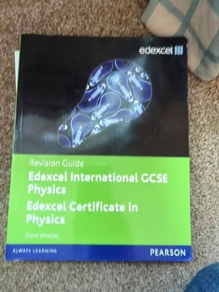 Photo of free A level GCSE biology chemistry physics maths books (Henley-on-Thames RG9) #3
