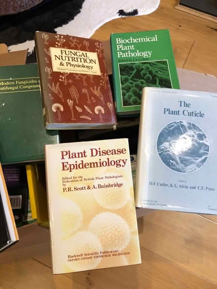 Photo of free Agricultural science text books (OX14 Drayton) #3