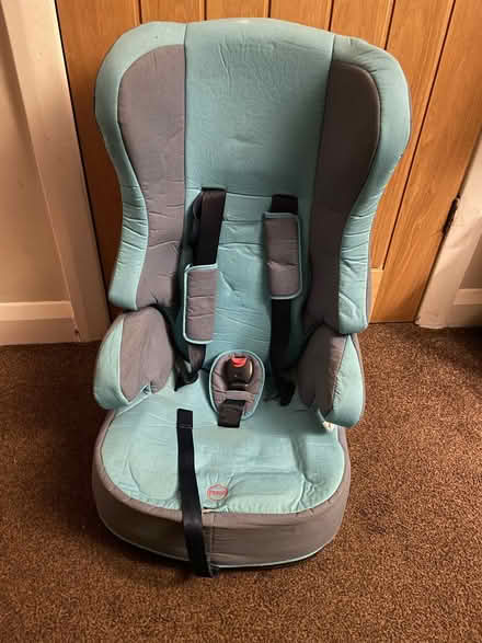 Photo of free Car seat / booster seat (Newbold S41) #1