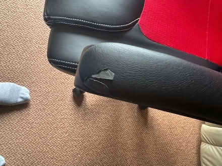 Photo of free Office/gaming chair (Carlisle CA3) #2