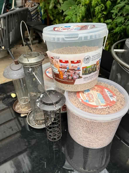 Photo of free Bird feeders and suet pellets (Pollards Hill SW16) #2