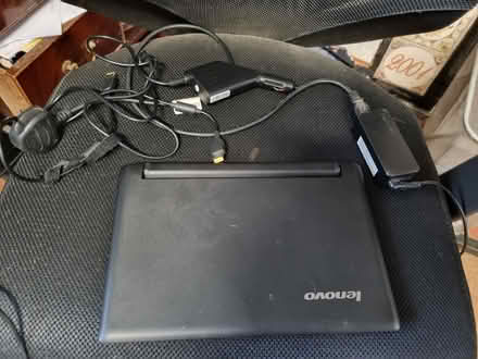 Photo of free Lenovo Flex 10.1 netbook. win 10 (Hewell B97) #2