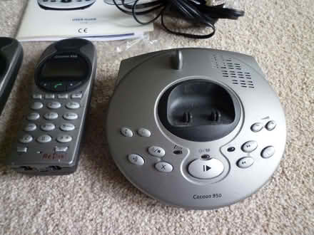 Photo of free Two base cordless phones with answering machine (Wokingham RG40) #2