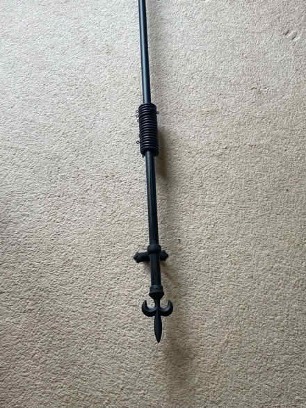 Photo of free Black metal curtain pole (Bicester Fringford OX27) #2