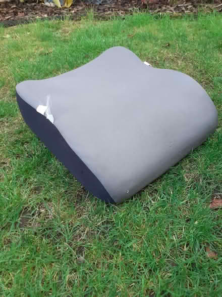 Photo of free Booster seat (Hevingham NR10) #1