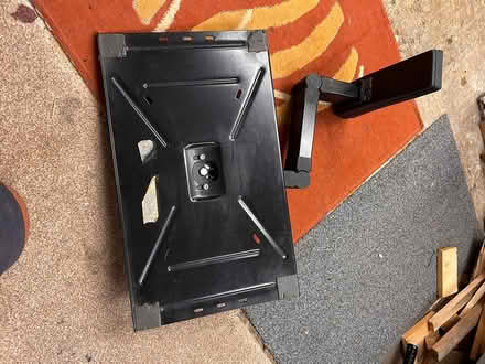 Photo of free Wall bracket for TV (Harlow CM18) #2