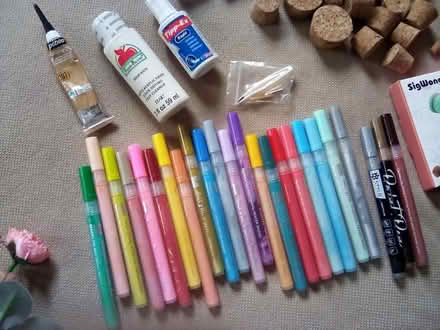 Photo of free crafting supplies (Shepherds Bush W12) #2