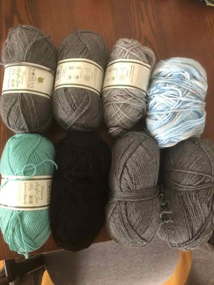 Photo of free Acrylic yarn (Waddon CR0) #2