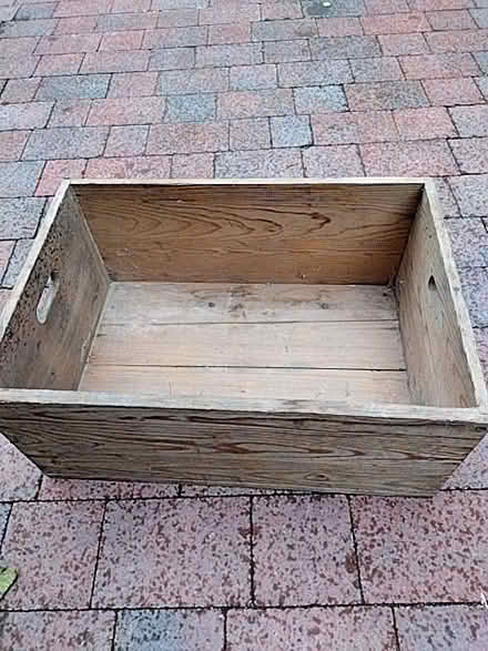 Photo of free Old wooden box (Old Town TN40) #1