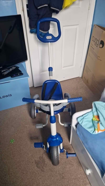Photo of free Blue Trike (Little Billington LU7) #1
