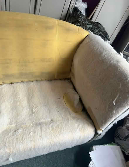 Photo of free Large sofa (BD8) #4