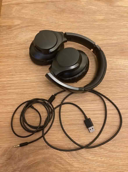 Photo of free Soundcore noise cancelling headphones (Finsbury Park N4) #1