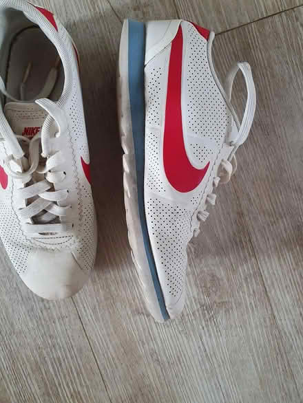 Photo of free Size 5 ladies Nike (Allington ME16) #3