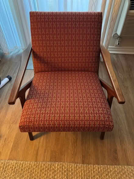 Photo of free Chair (Pleasant Hill) #1