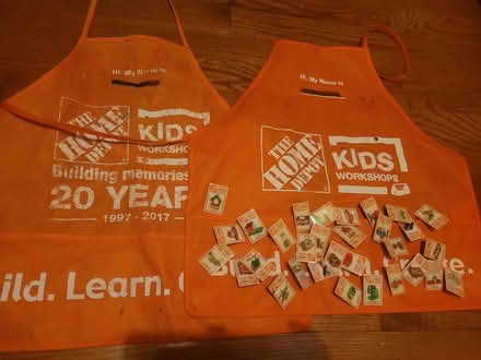 Photo of free Home Depot kid's aprons and pins (Montclair) #1