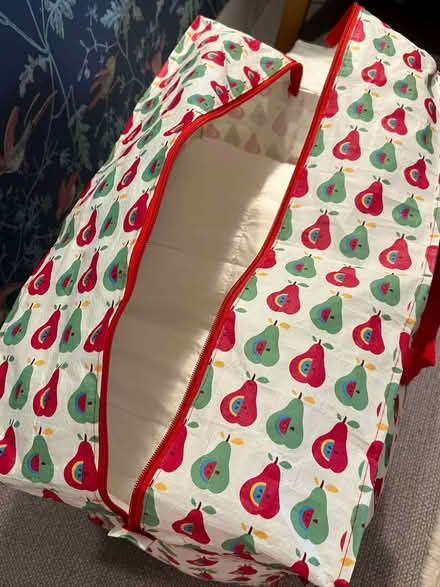 Photo of free John Lewis King Size Duvet (West Common AL5) #3