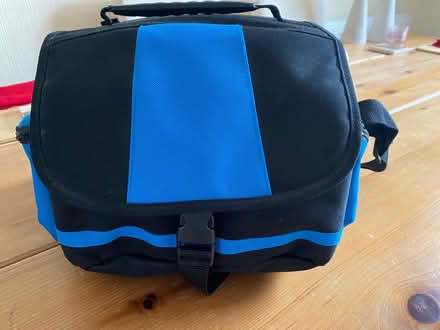 Photo of free Digital camera bag (Ch61 9pr) #2