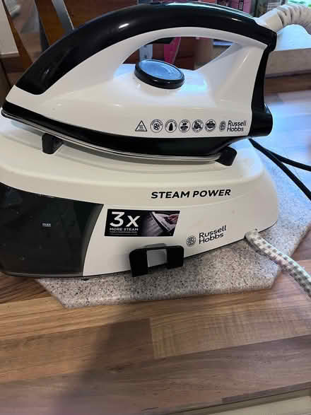 Photo of free Steam iron (Stubshaw Cross WN4) #1