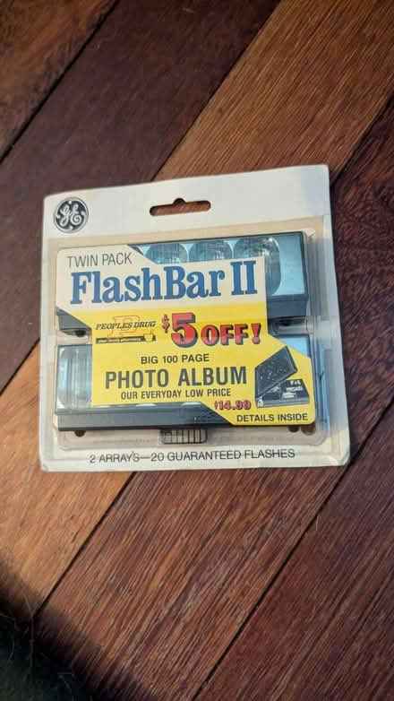 Photo of free GE camera flash bar (Park View - Colombia Heights) #1