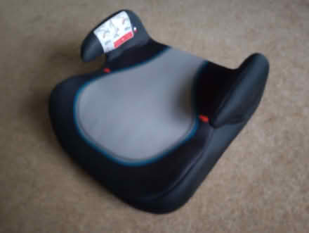 Photo of free Child's booster seat (Natland LA9) #1