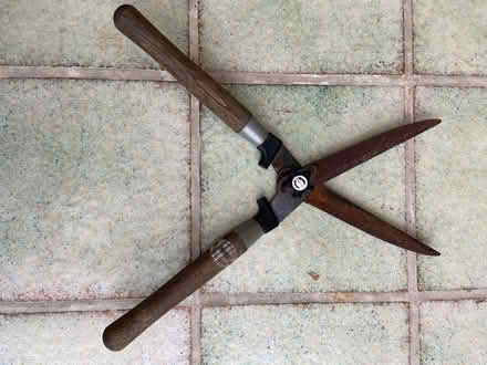 Photo of free Garden shears (Lower Bevendean BN2) #2