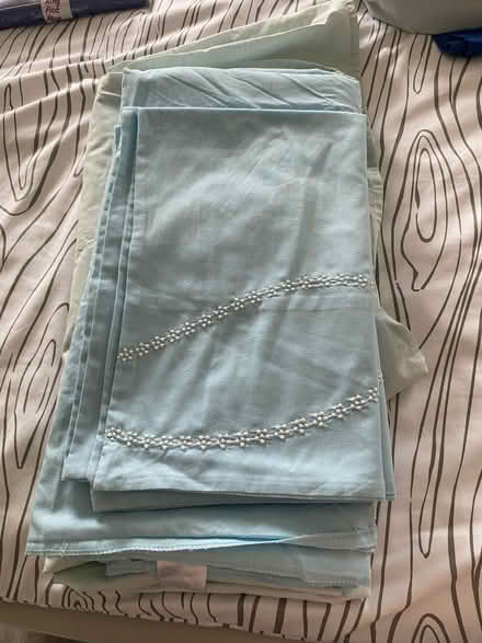 Photo of free Double bed duvet and sheet (Lightwater GU18) #1