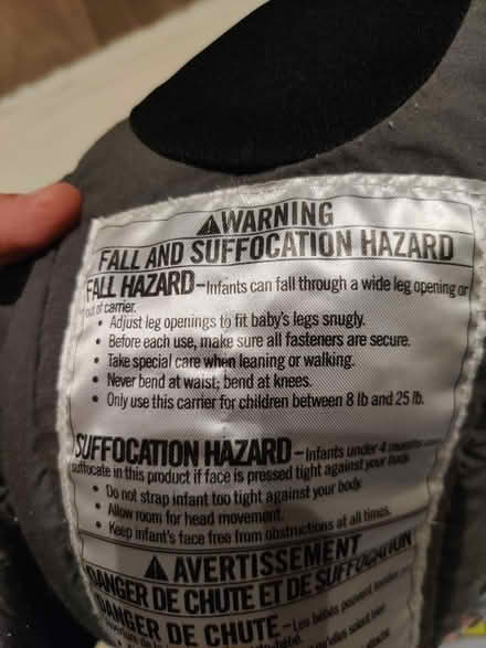 Photo of free Baby carrier - Infantino (SE3) #2