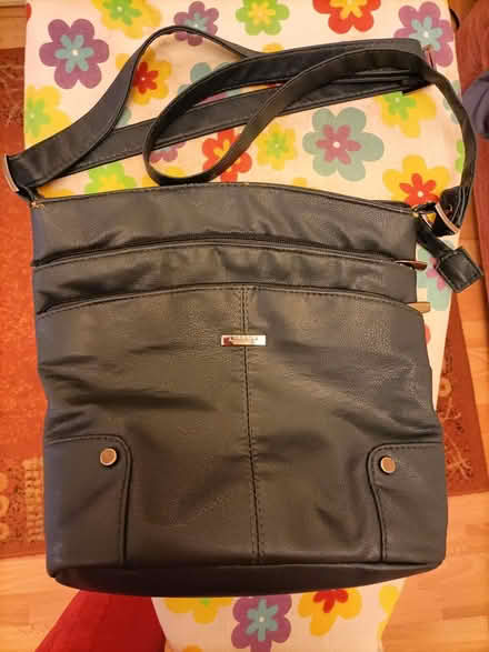 Photo of free Old handbag (CH2 Newton) #2