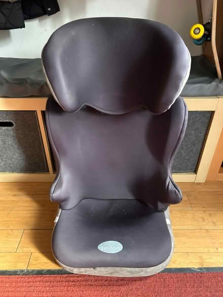 Photo of free Car booster seat (Hazel Grove SK7) #1