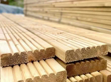 Photo of Decking boards (Weston Underwood DE6) #1