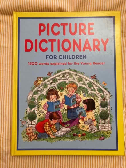 Photo of free Picture Dictionary for kids (Woking) #1