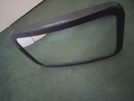 Photo of free Mirror for viewing child in rear facing seat (Natland LA9) #1