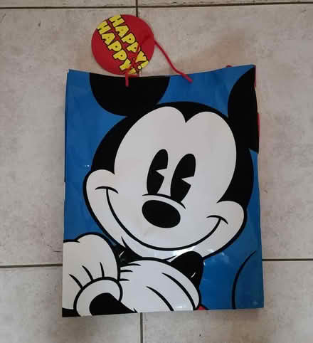 Photo of free Disney Mickey big gift bag (Clearwater 33763) #2