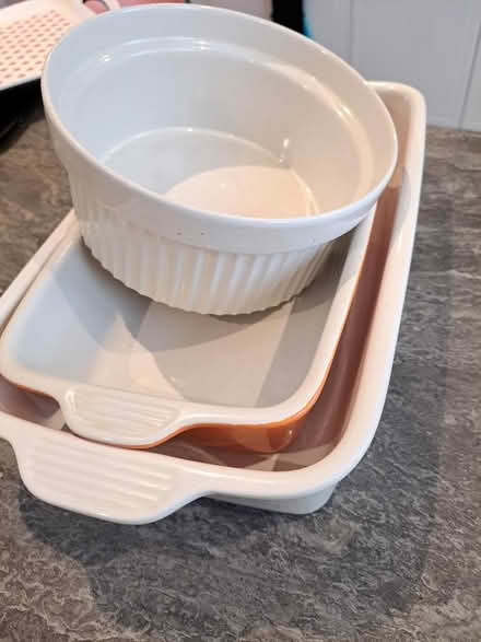 Photo of free Ceramic oven to table plates (Stirling FK7) #1