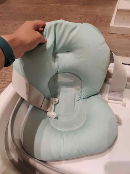 Photo of free Baby tub that foldes (SE3) #4