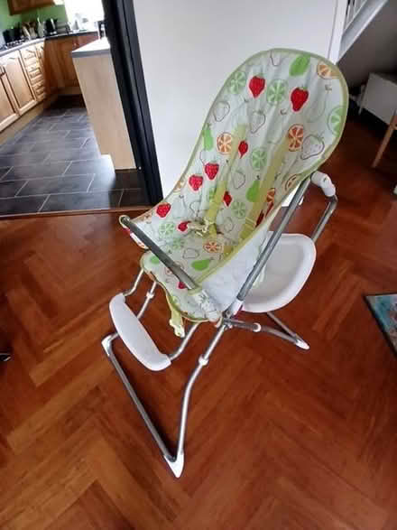 Photo of free High chair (Marsh Farm LU3) #2