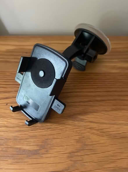 Photo of free Mobile phone holder for car (Wareham BH20) #1