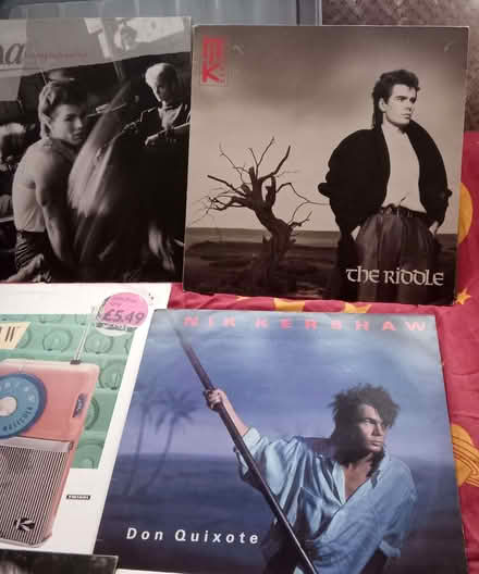 Photo of free CDs, tapes, 7 inch singles and albums (Pendleton M6) #4
