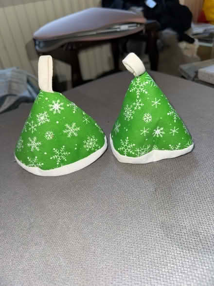 Photo of free Saucepan handle mitts (Wallington) #1