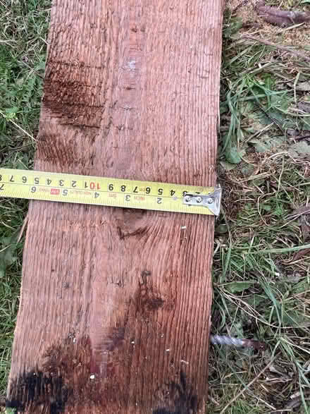 Photo of free timbers (Isleworth TW7) #3