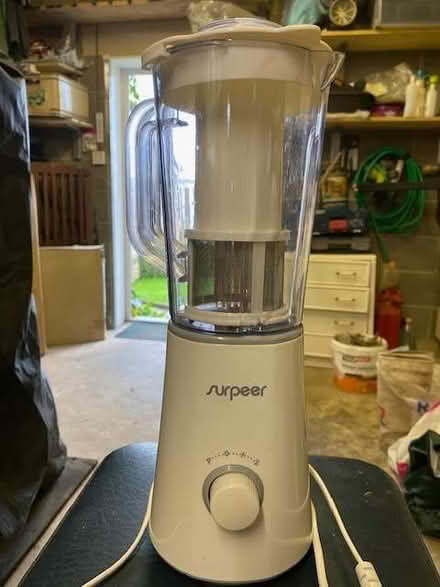 Photo of free juicer (Thurlstone S36) #1