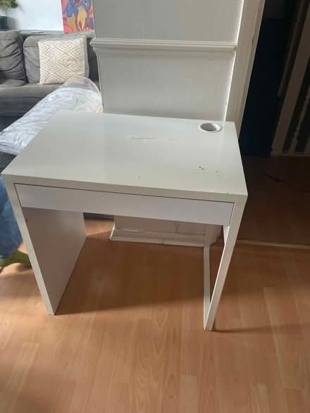Photo of free Desk (Acton W3) #1