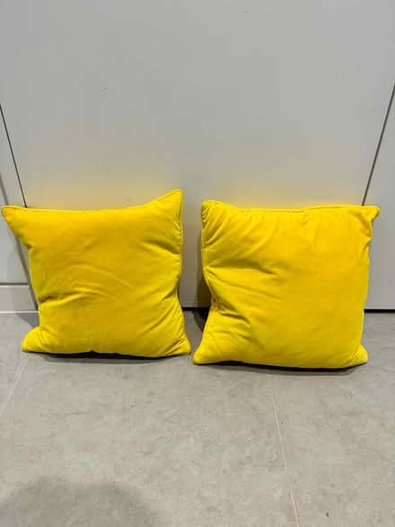 Photo of free Decorative cushions (Highbury Barn N5) #1